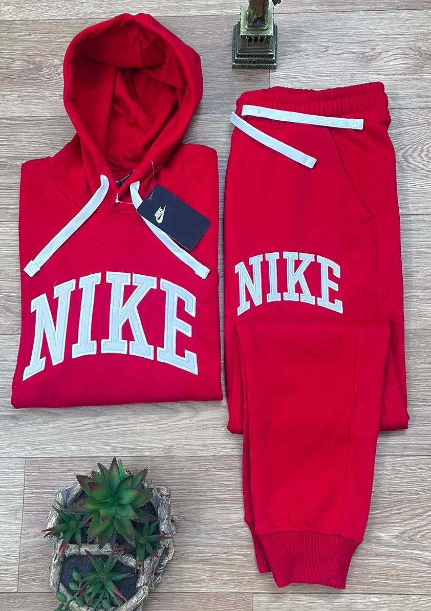 Nike sweatsuit